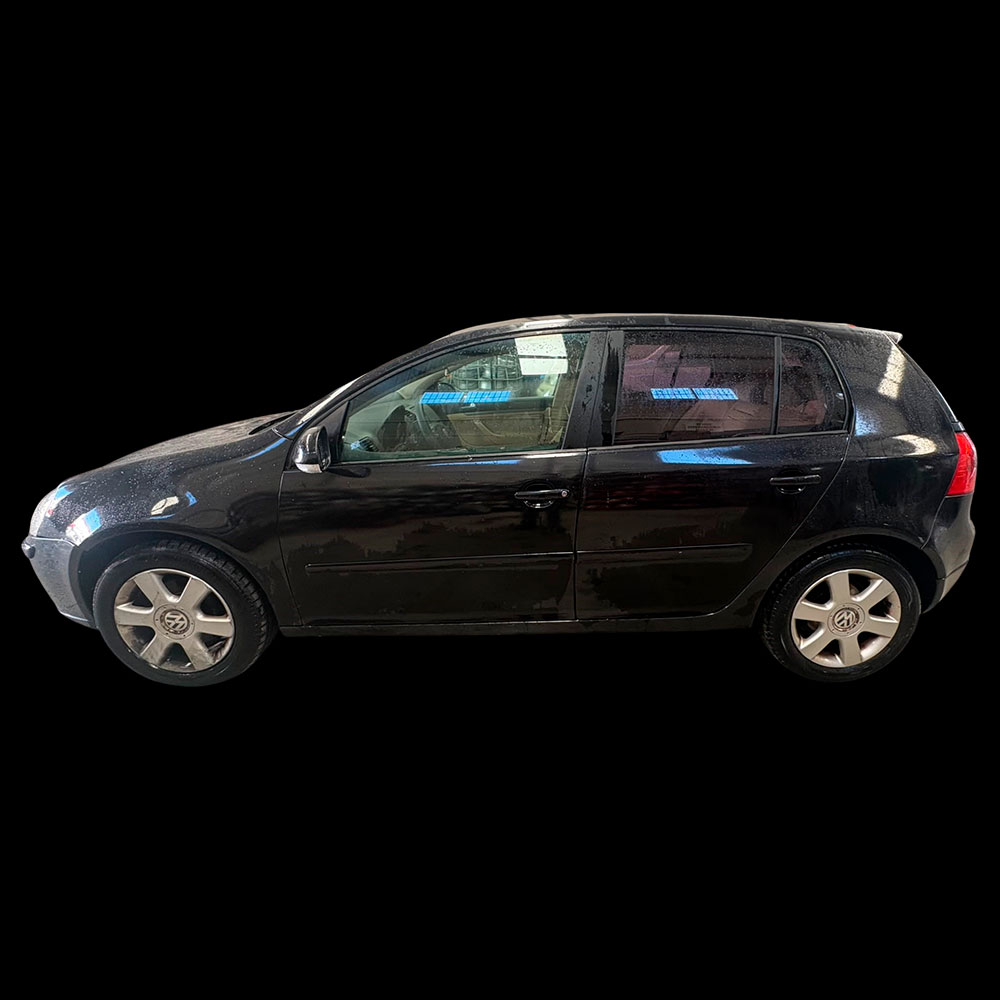 VOLKSWAGEN GOLF 5